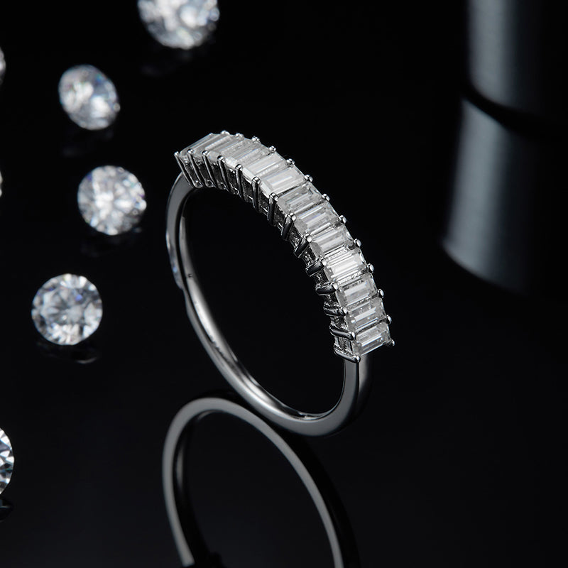 Eternity Ring in 925 Sterling Silver