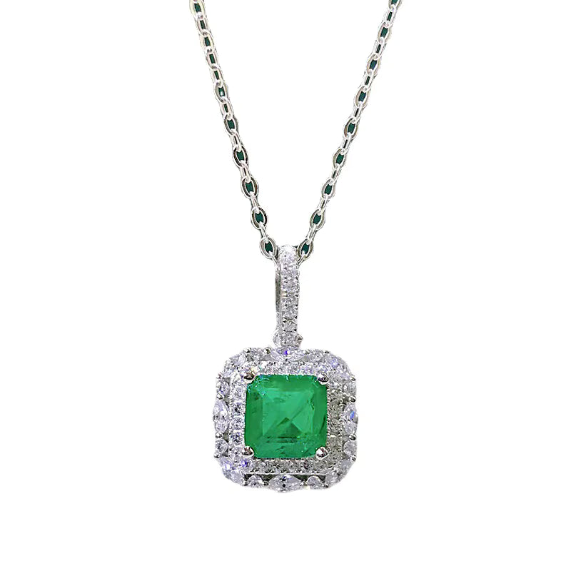 Pendant Necklace in 925 Sterling Silver