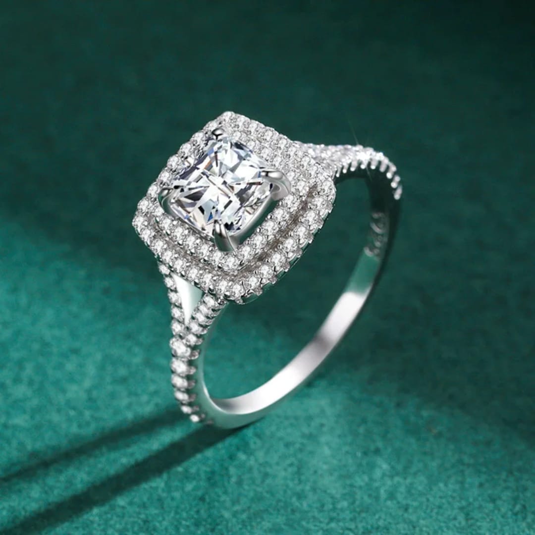 Emerald Cut Moissanite Engagement Ring – ALVARAH Jewelry
