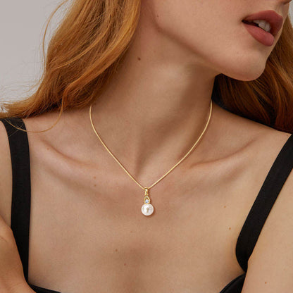 Classic Pearl Necklace in moissanite + sterling silver 925