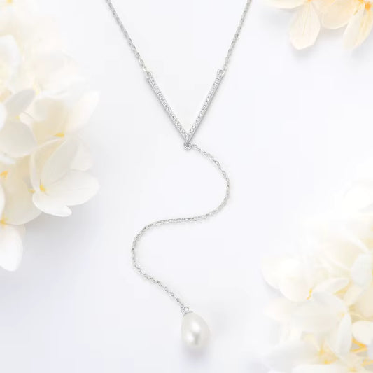 Necklace Freshwater Pearl Drop 8mm in silver 925
